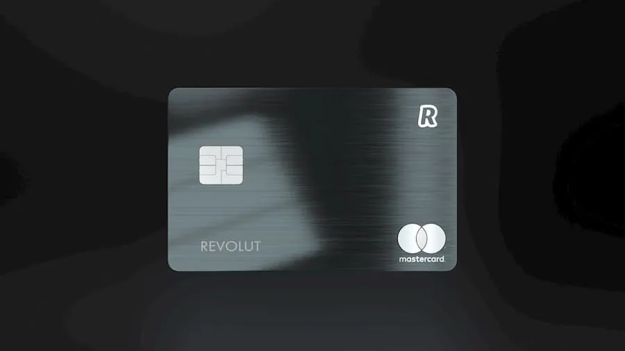 Metal Card Revolut Τι Είναι και αν Αξίζει